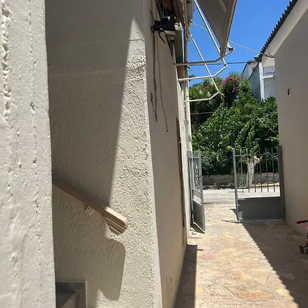 Studio Δωμάτιο * Eretria (Evia)